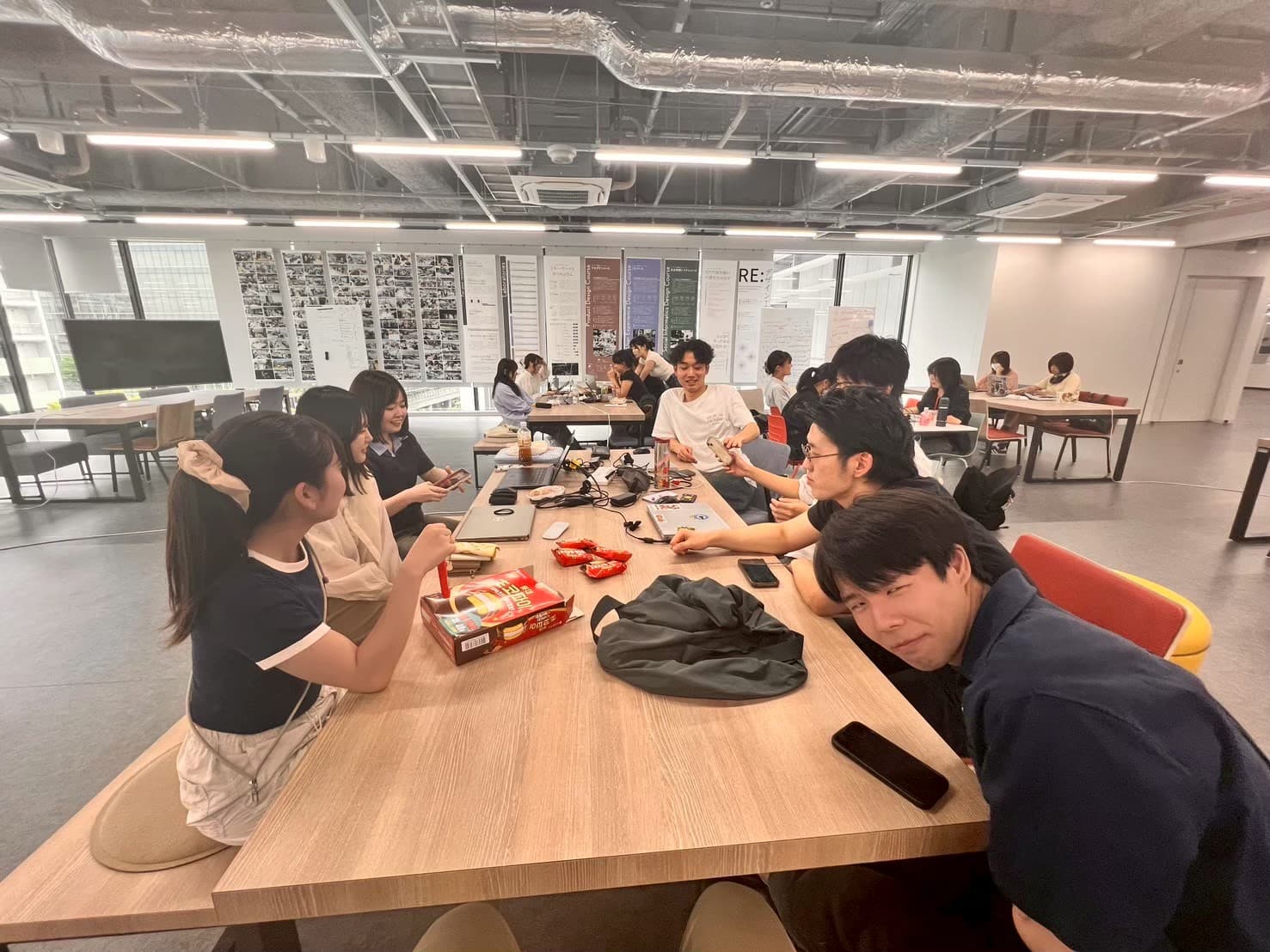 Interface × Cafe 11 の様子